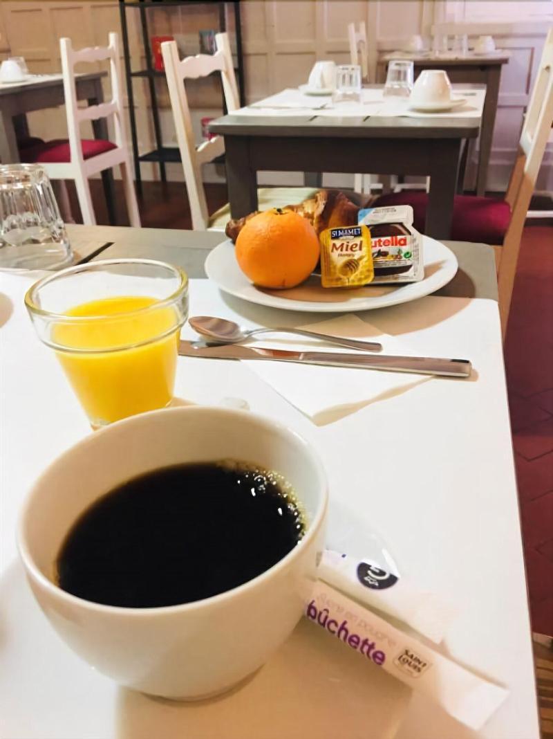 Hotel Moderne Тур Екстер'єр фото