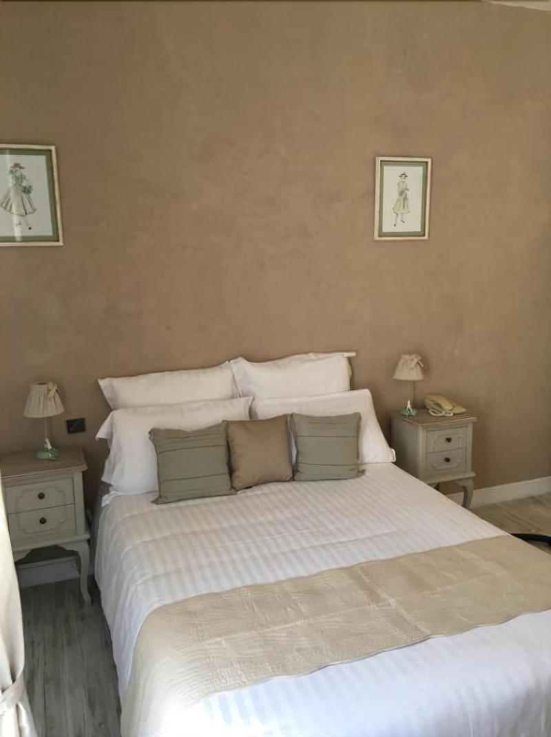 Hotel Moderne Тур Екстер'єр фото