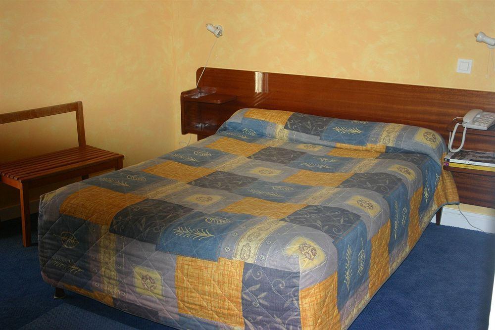 Hotel Moderne Тур Екстер'єр фото