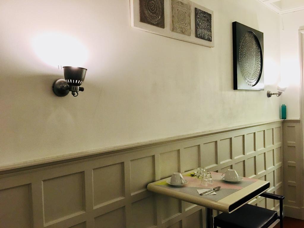 Hotel Moderne Тур Екстер'єр фото