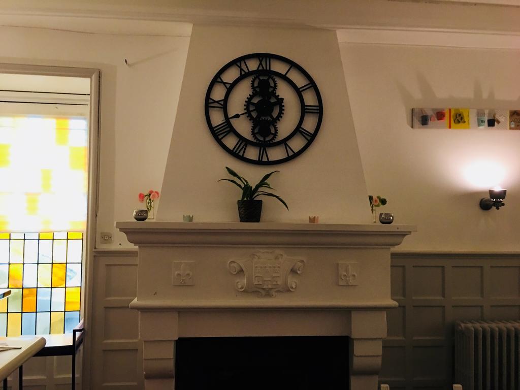 Hotel Moderne Тур Екстер'єр фото