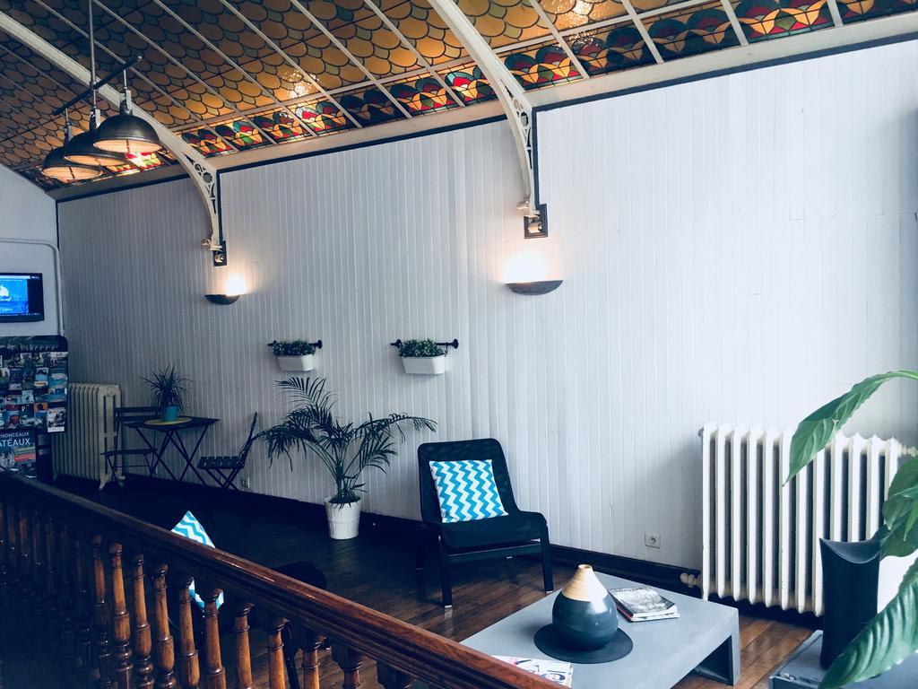 Hotel Moderne Тур Екстер'єр фото